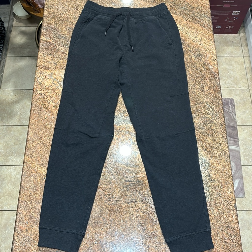 Lululemon Black Joggers size Small